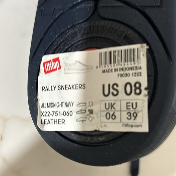 Fitflop walking shoes- brand new - Picture 4 of 6
